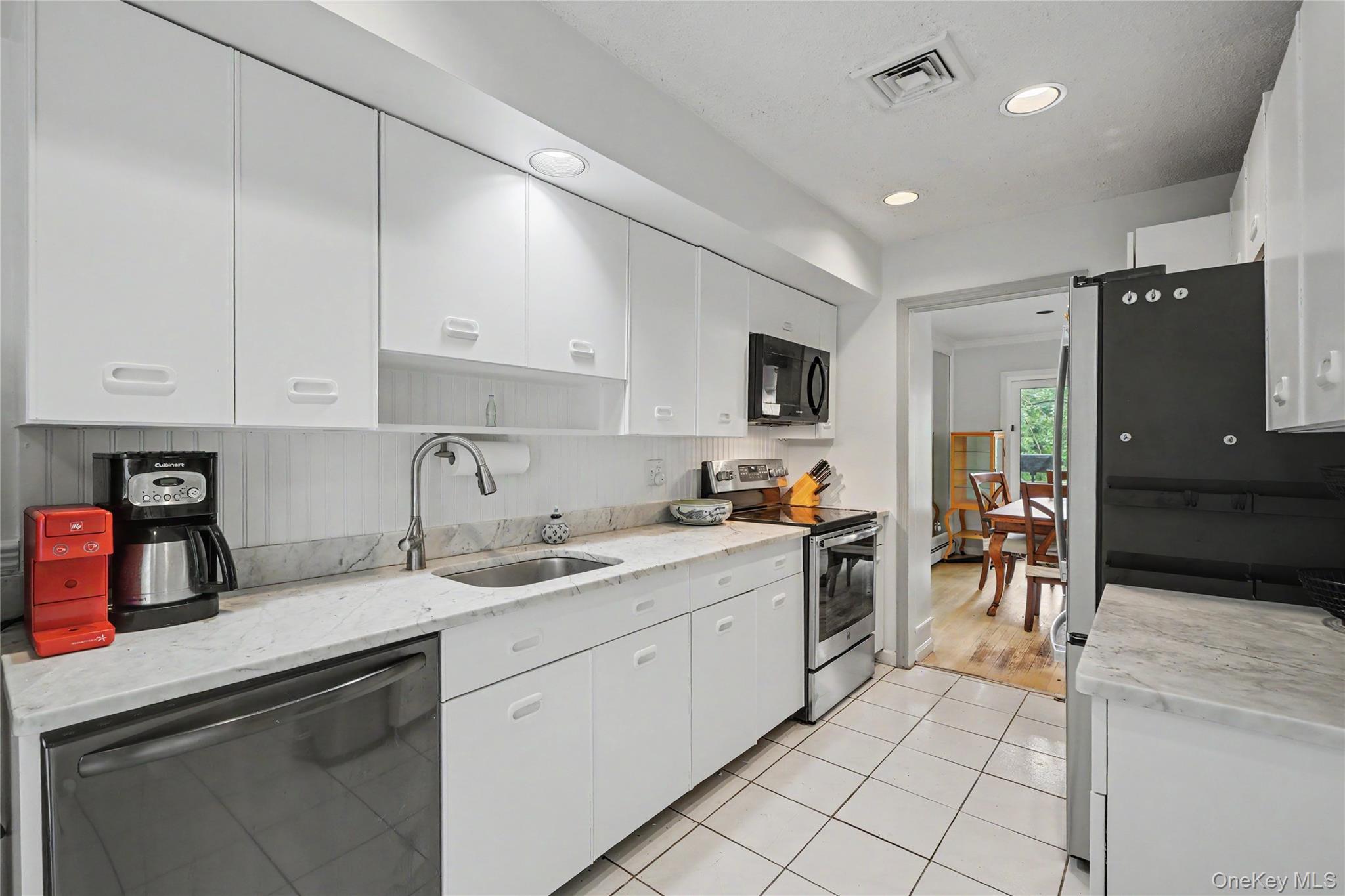 811 Eagle Bay Drive, Unit 811 photo 15