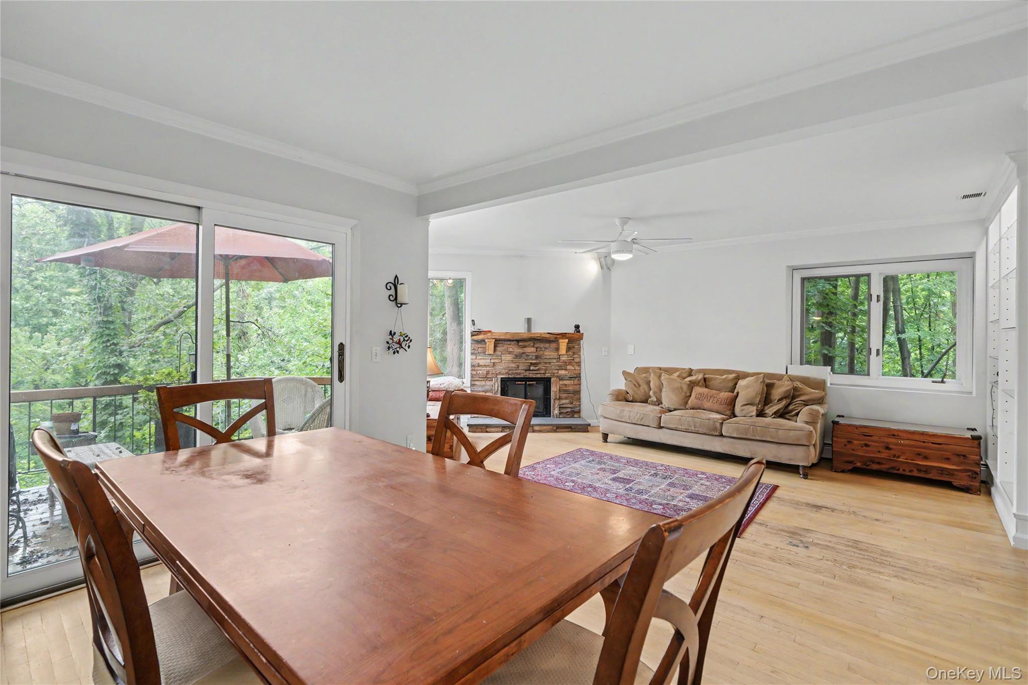 811 Eagle Bay Drive, Unit 811 photo 6