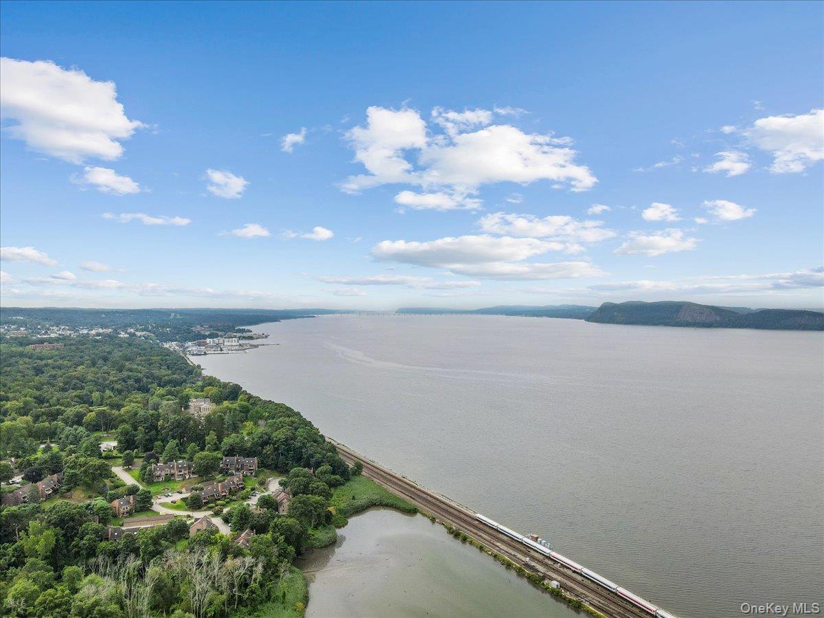 811 Eagle Bay Drive, Unit 811 photo 39