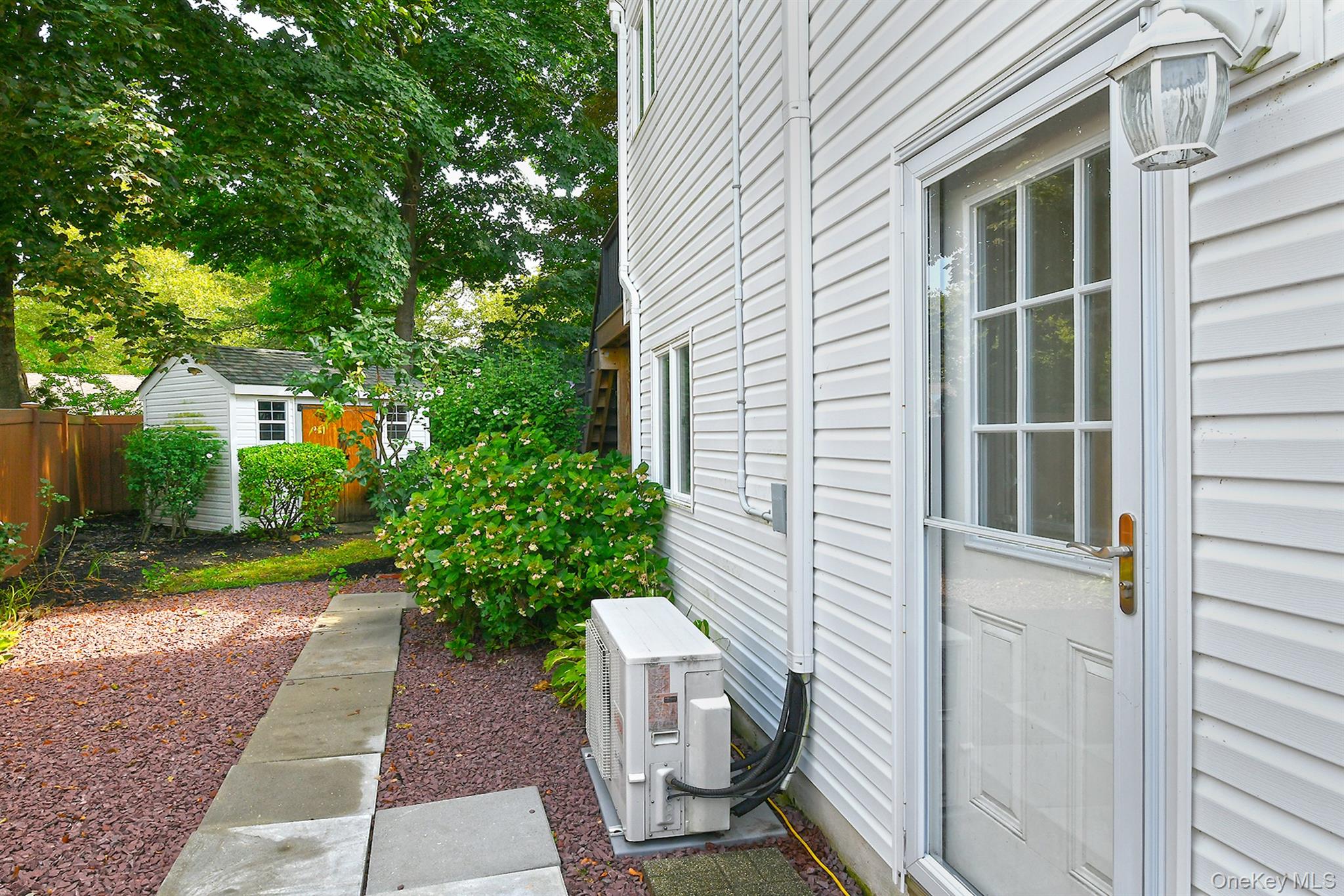 16 Crest Hill Court – For Sale photo 31