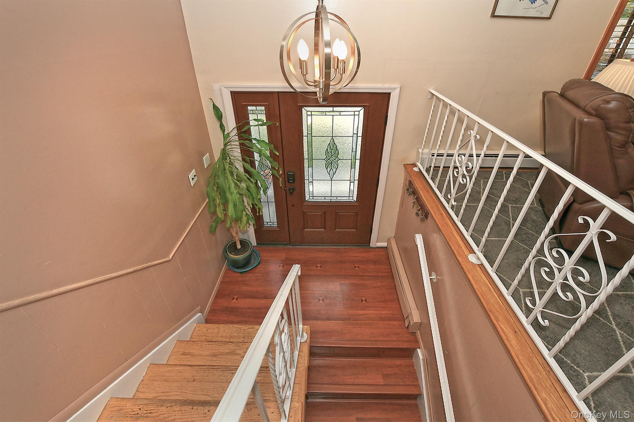 16 Crest Hill Court – For Sale photo 13