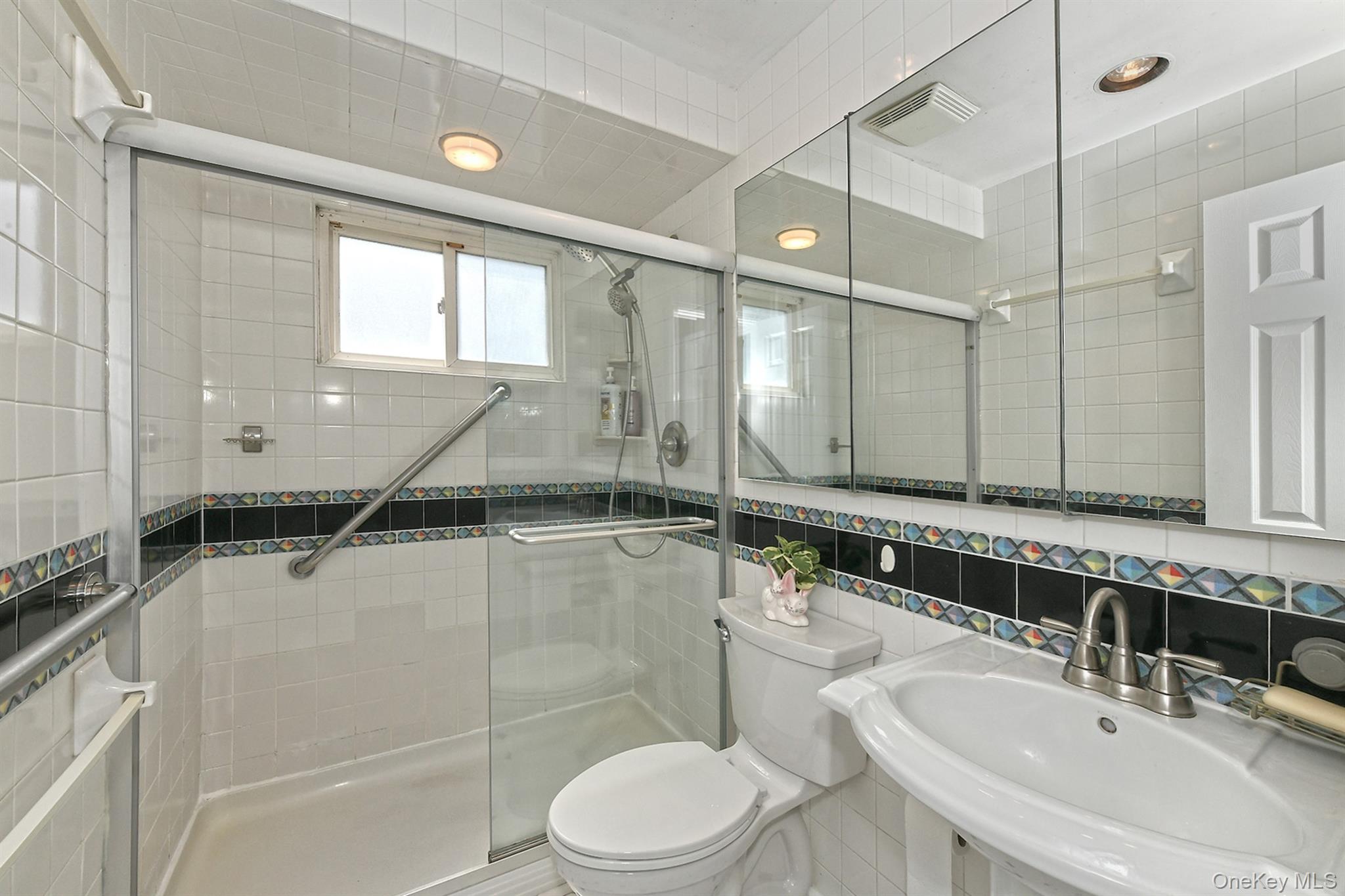16 Crest Hill Court – For Sale photo 12