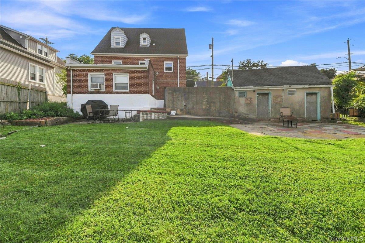 786 Mile Square Road – For Sale photo 24