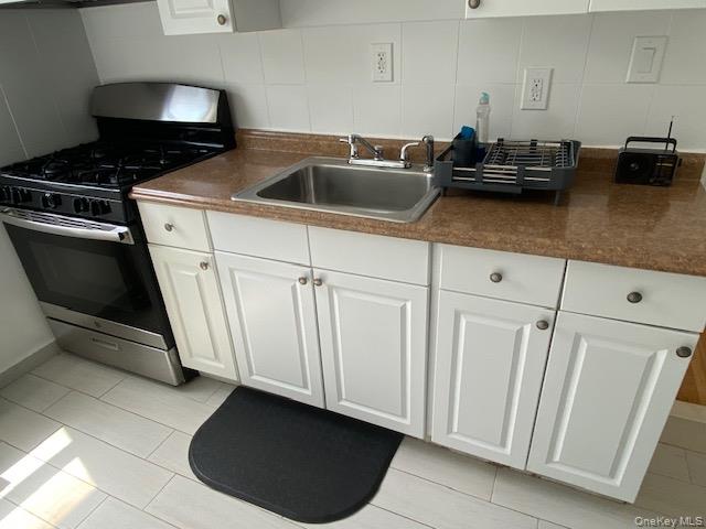 264-36 Langston Avenue, Unit A-2 photo 6