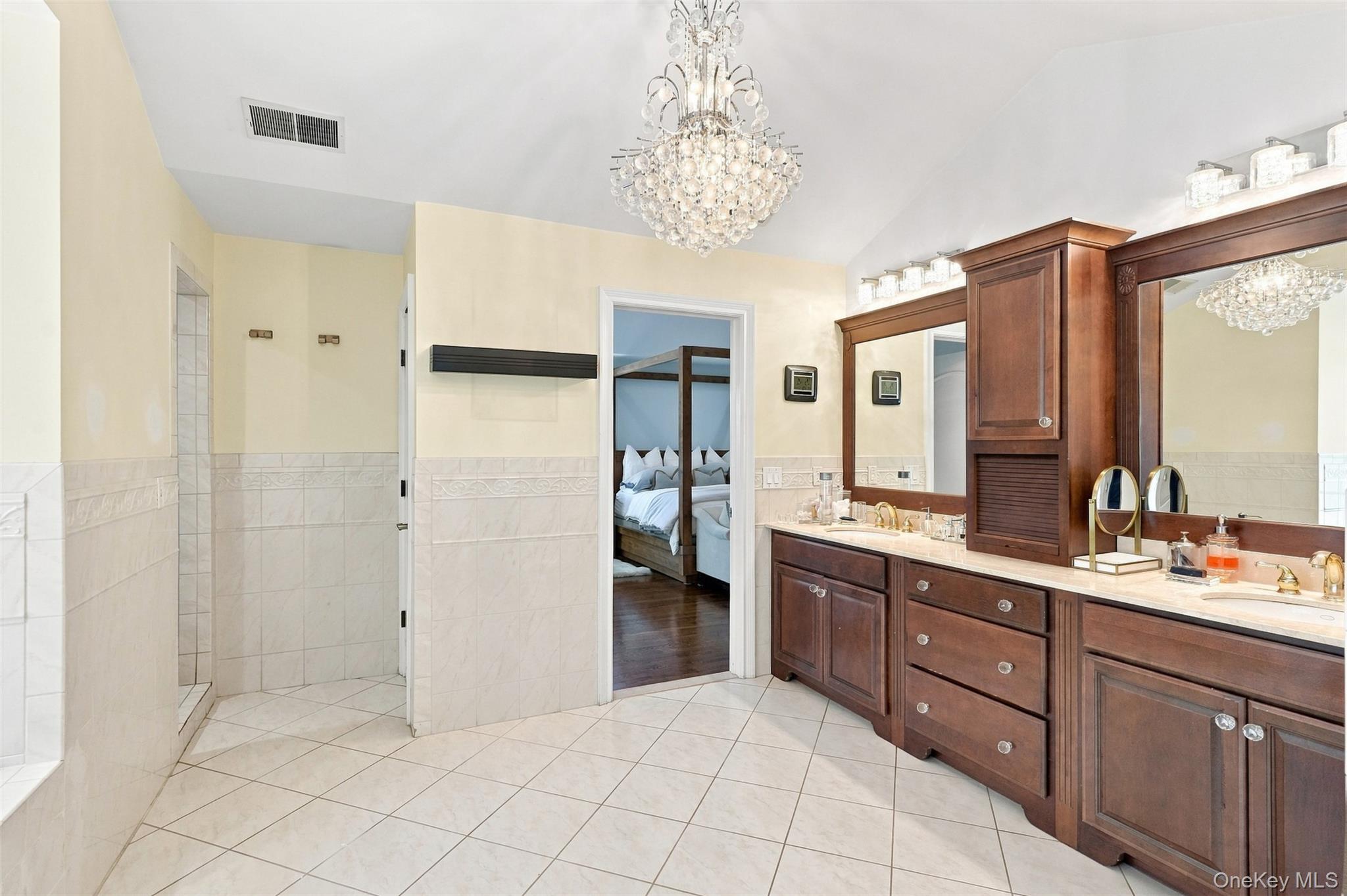 34 Woodcrest Lane – For Sale photo 47