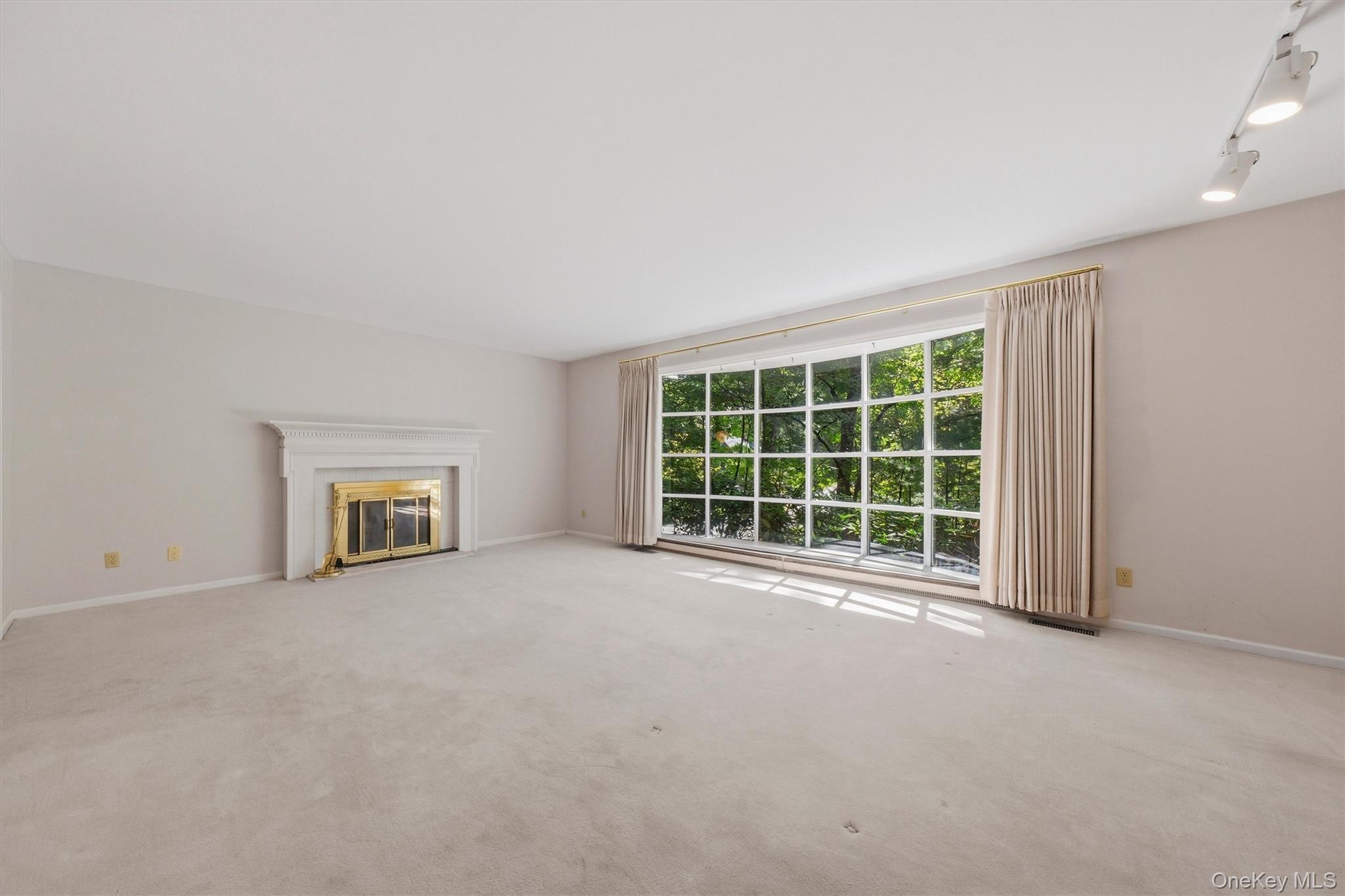 75 Pleasant Ridge Drive – For Sale photo 7