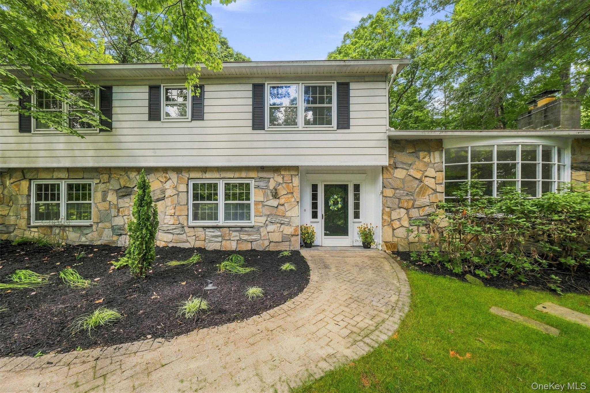 75 Pleasant Ridge Drive – For Sale photo 4