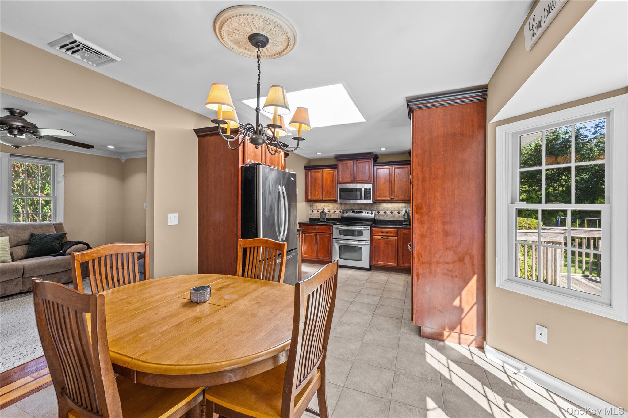 45 Marbeth Circle – For Sale photo 12