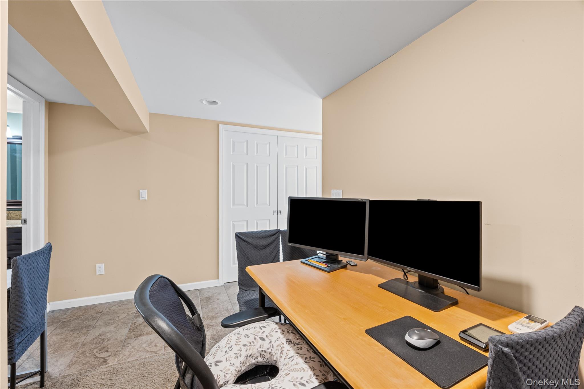 45 Marbeth Circle – For Sale photo 26