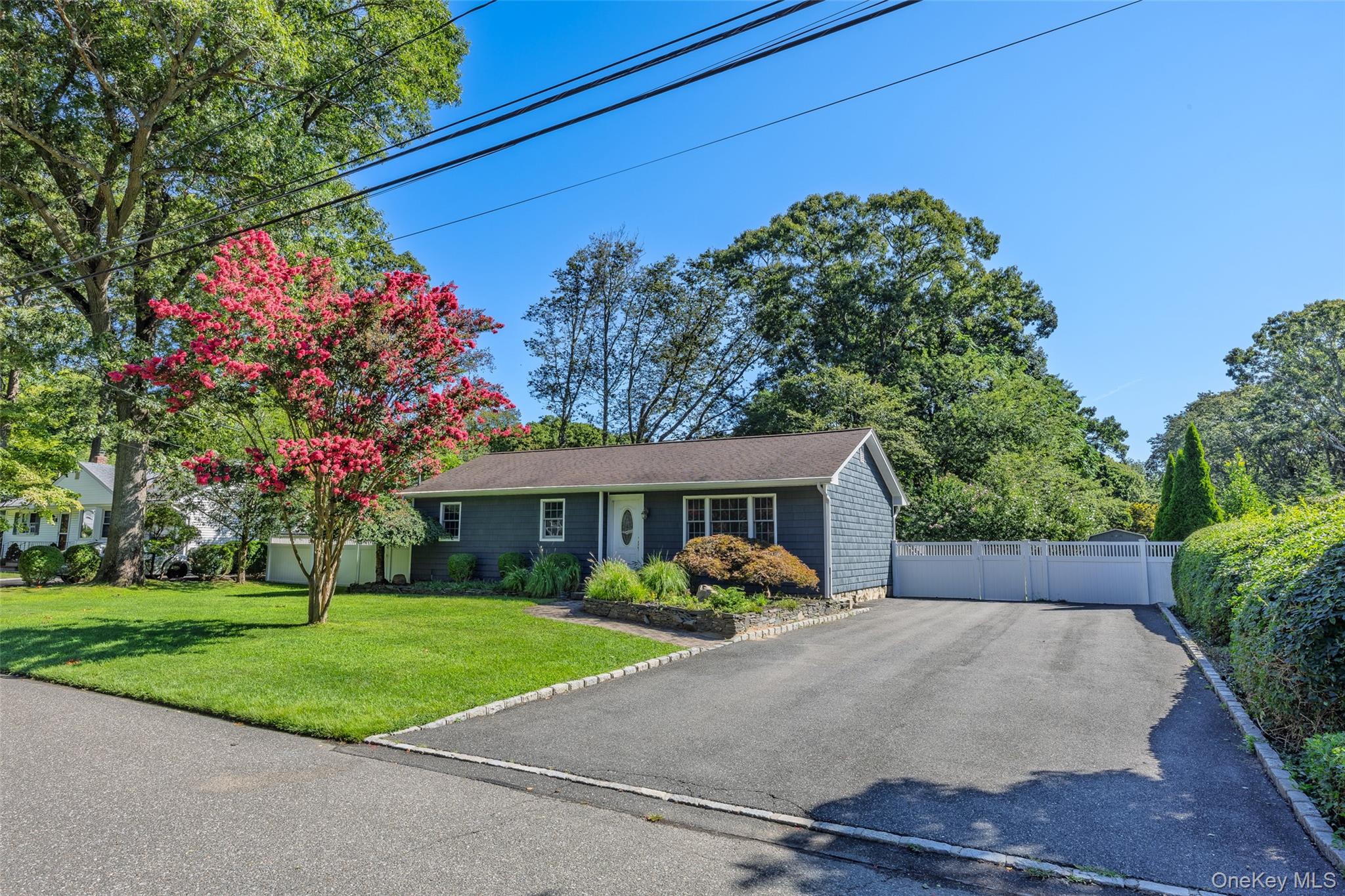 45 Marbeth Circle – For Sale photo 2