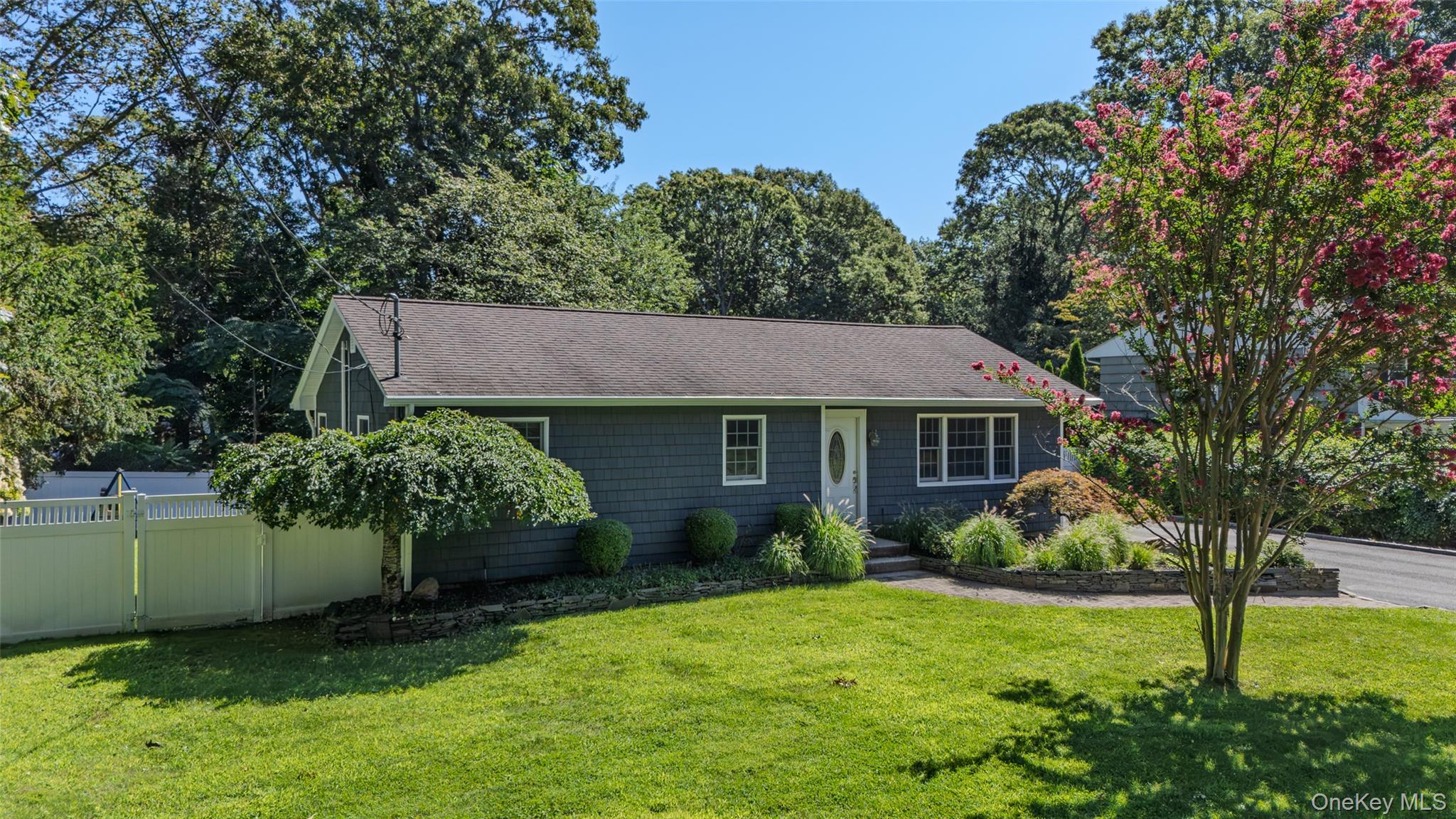 45 Marbeth Circle – For Sale photo 4