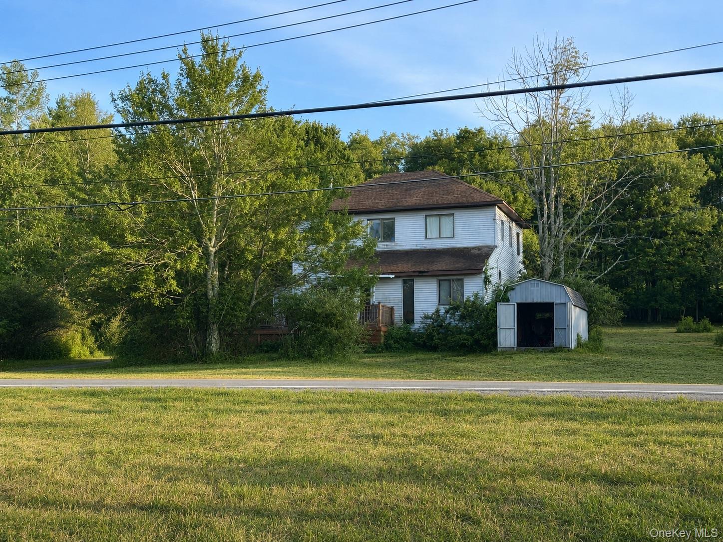 213 Mountaindale Road – For Sale