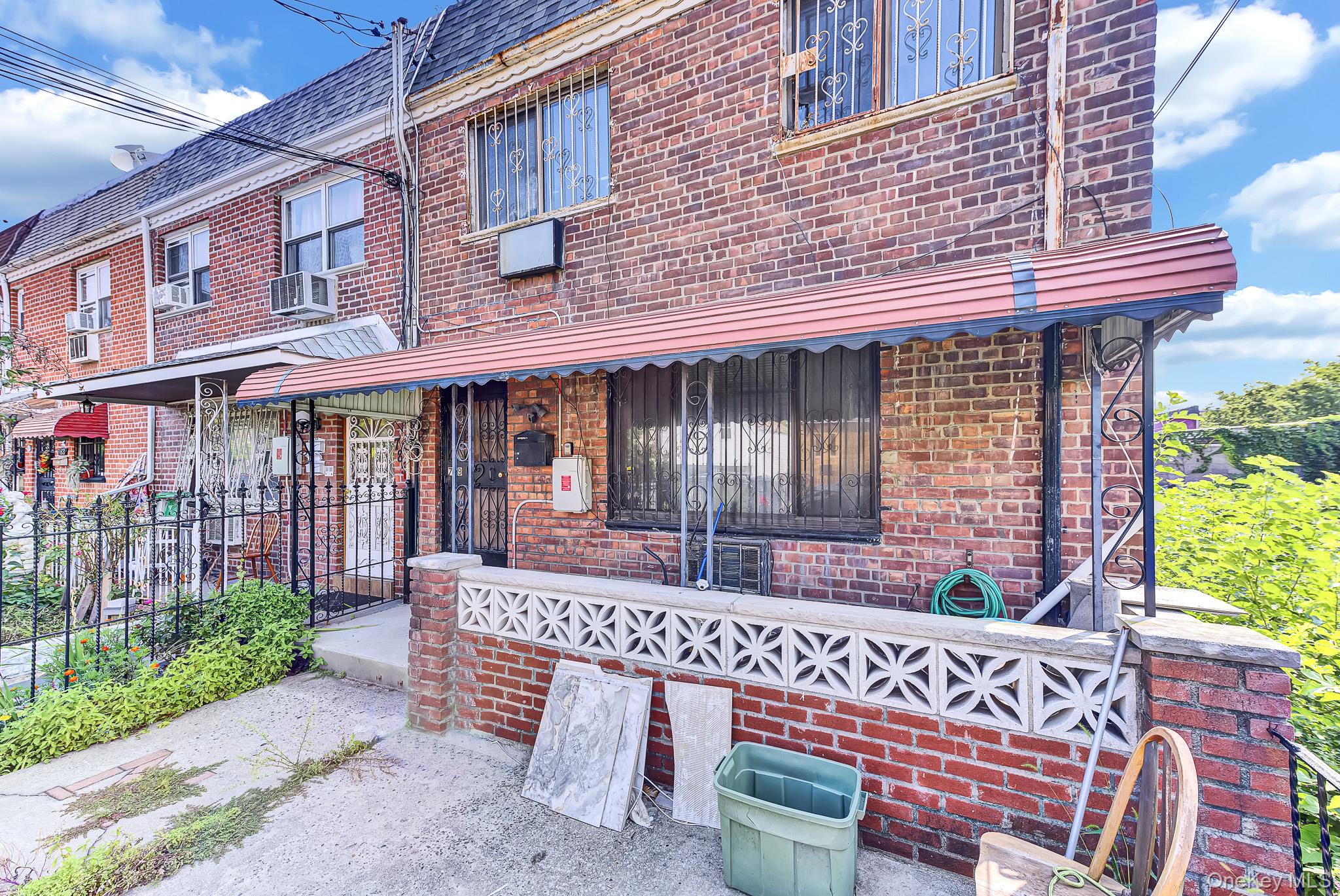 789 Autumn Avenue – For Sale photo 3