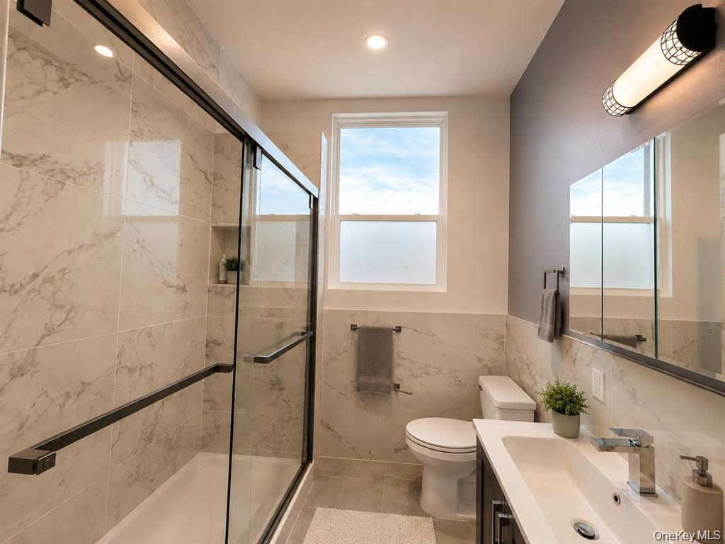 222 Primrose Avenue, Unit 2 photo 9