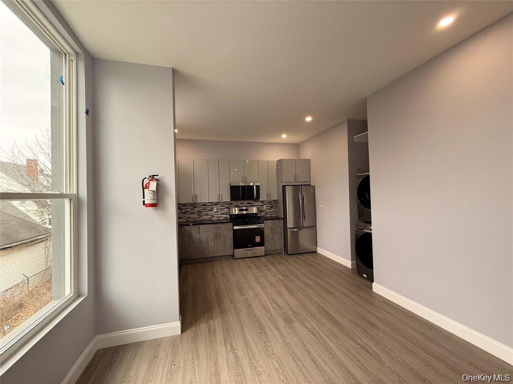 222 Primrose Avenue, Unit 2 photo 8