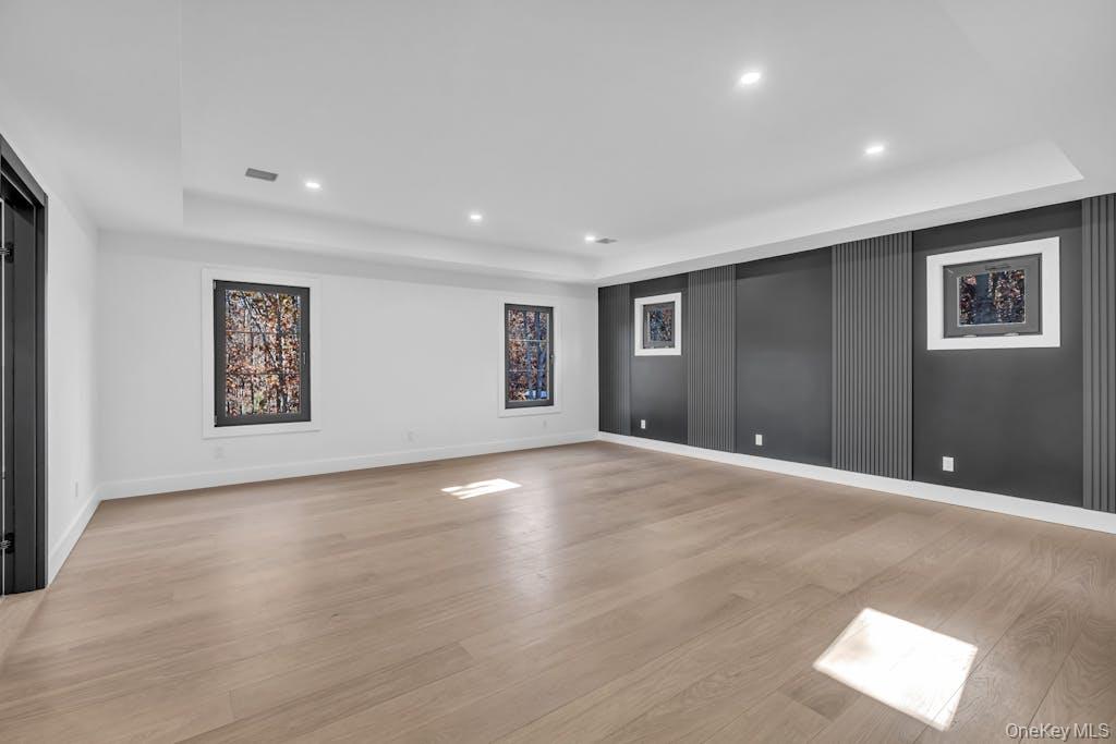 1355 Locust Avenue – For Sale photo 30