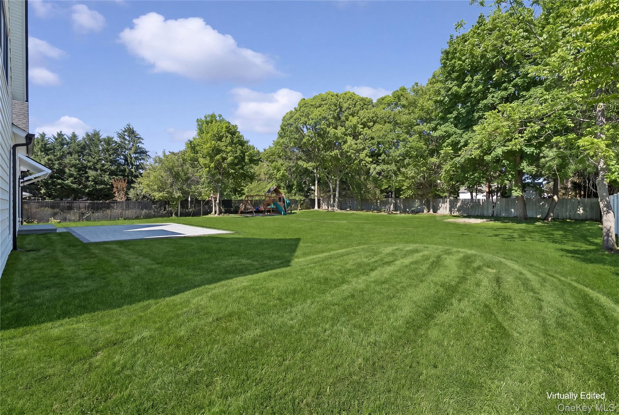 1355 Locust Avenue – For Sale photo 43