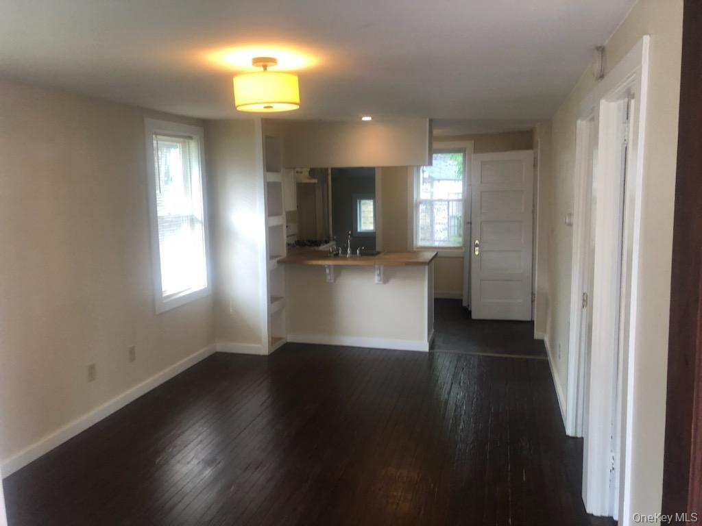 18 Wiltwyck Avenue – For Sale photo 4