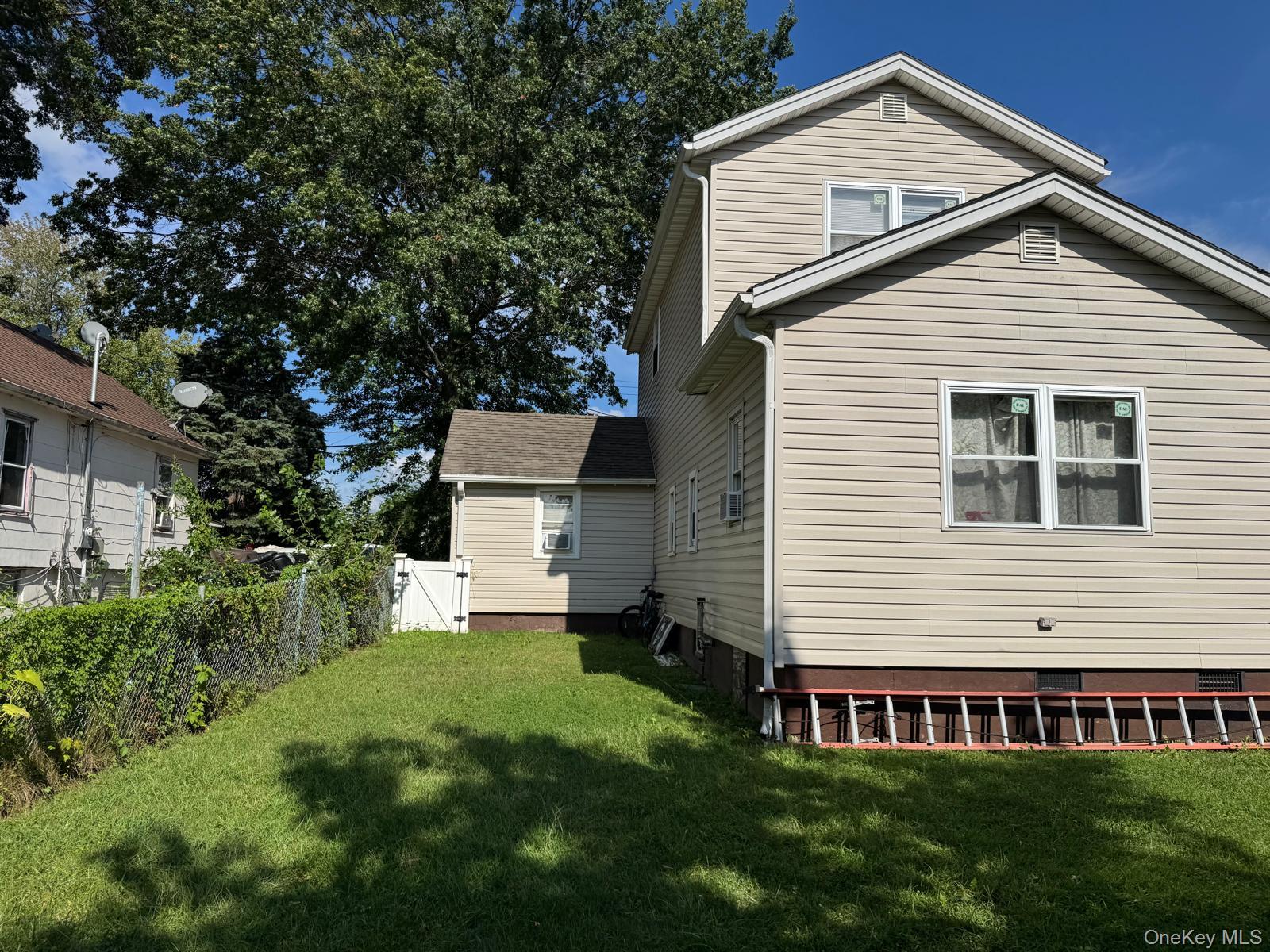 365 Sheridan Street – For Sale photo 16