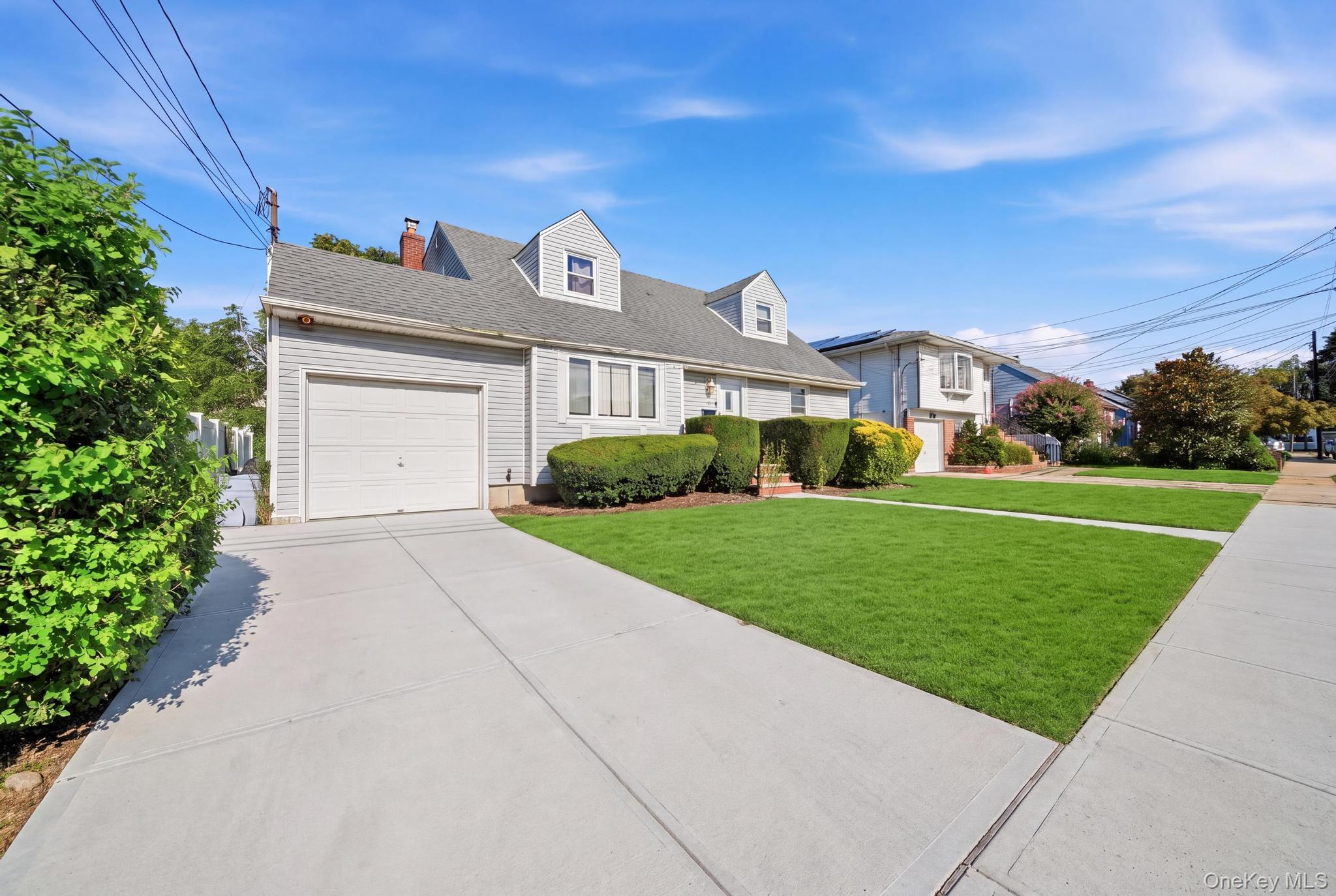 27 Hapsburg Place – For Sale photo 2
