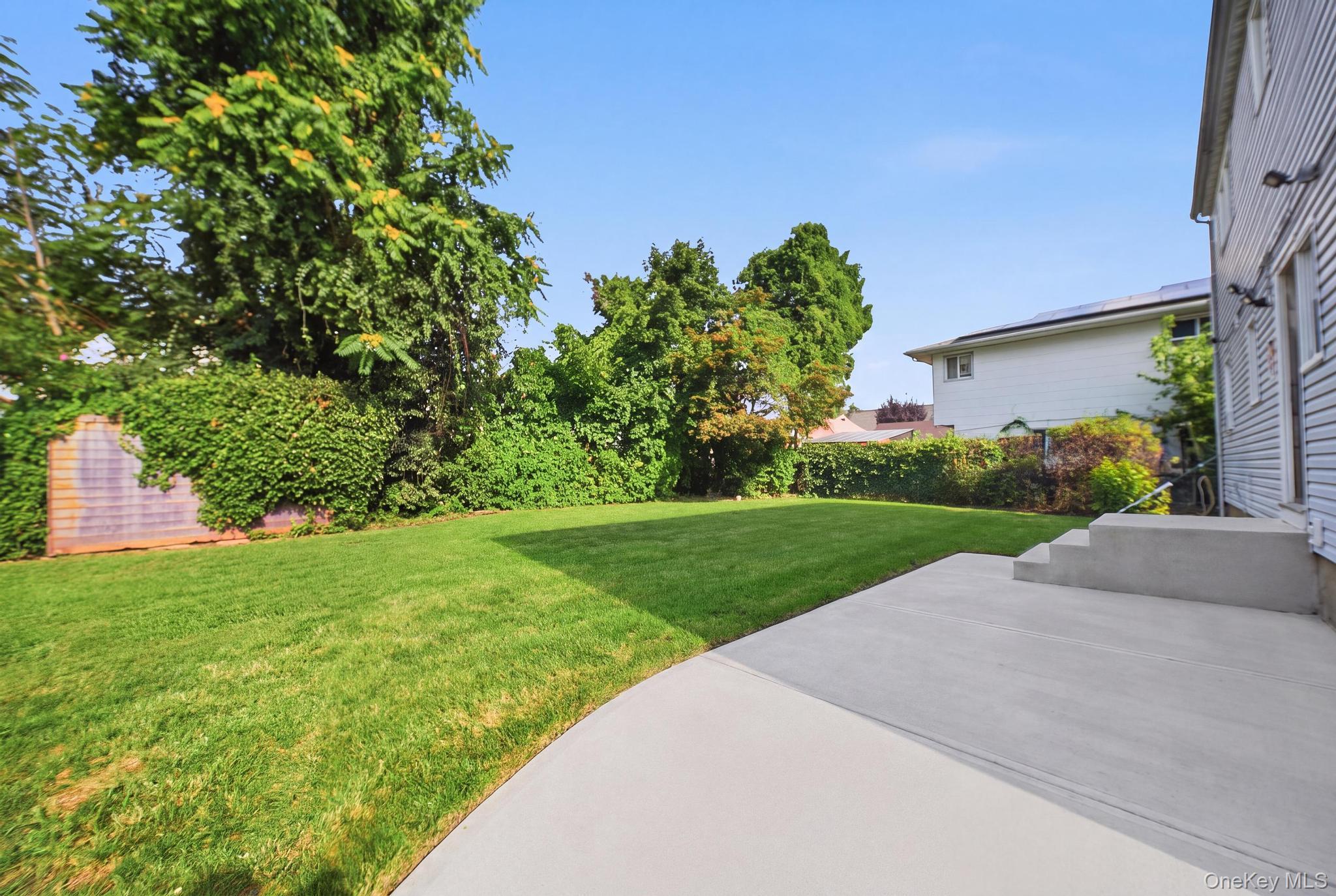 27 Hapsburg Place – For Sale photo 4