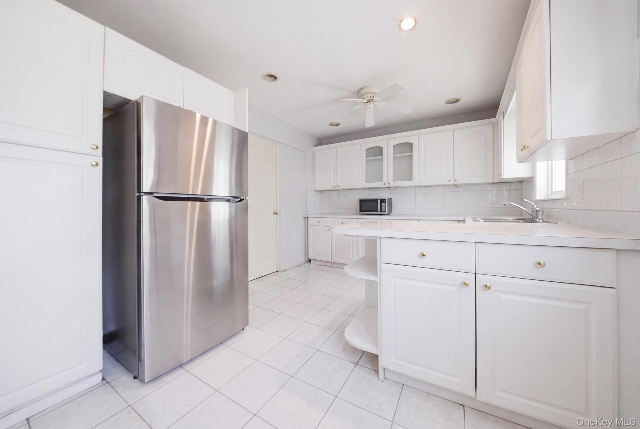27 Hapsburg Place – For Sale photo 13