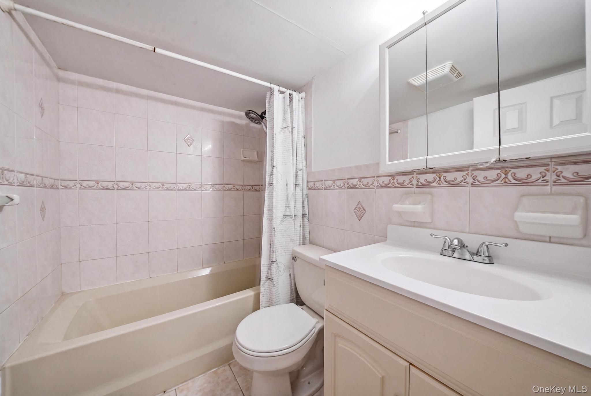 27 Hapsburg Place – For Sale photo 7