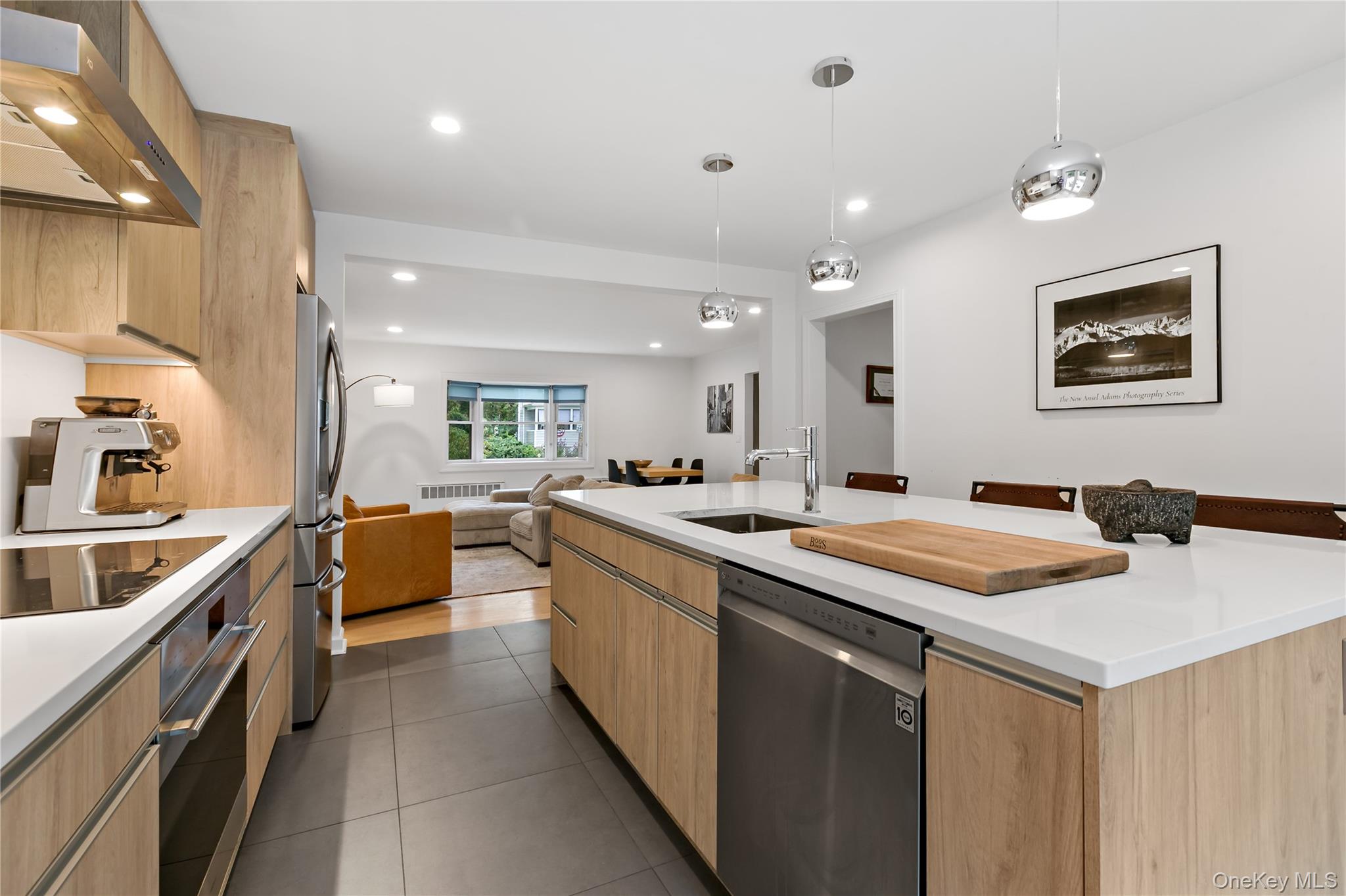 16 Brook Street – For Sale photo 7
