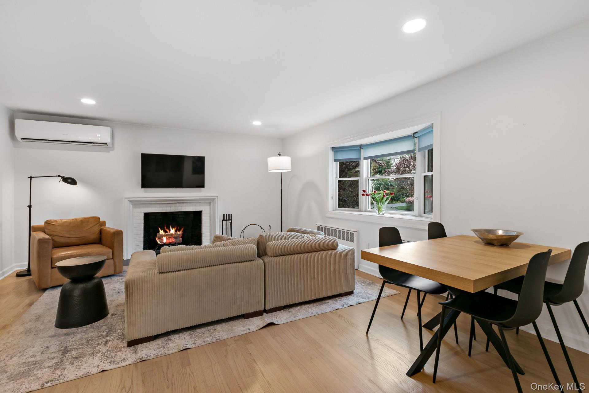 16 Brook Street – For Sale photo 4