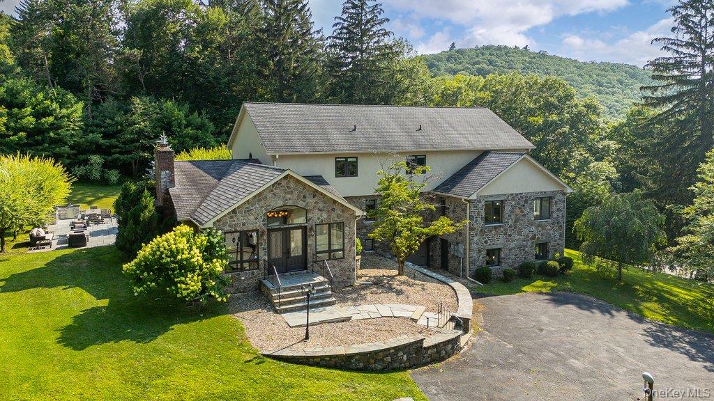 237 Mineral Springs Road – For Sale photo 2