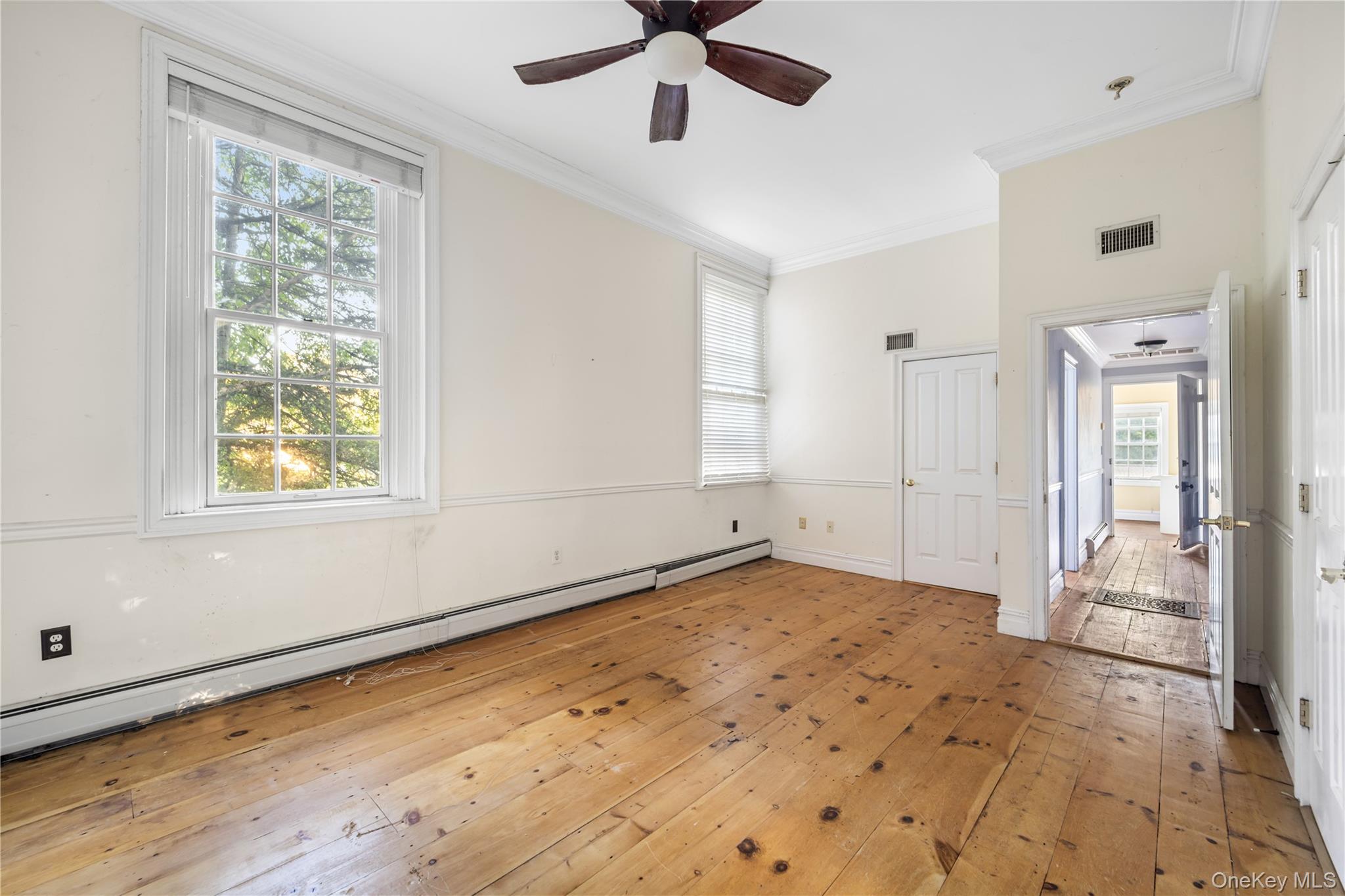 697 S Mountain Road – For Sale photo 18