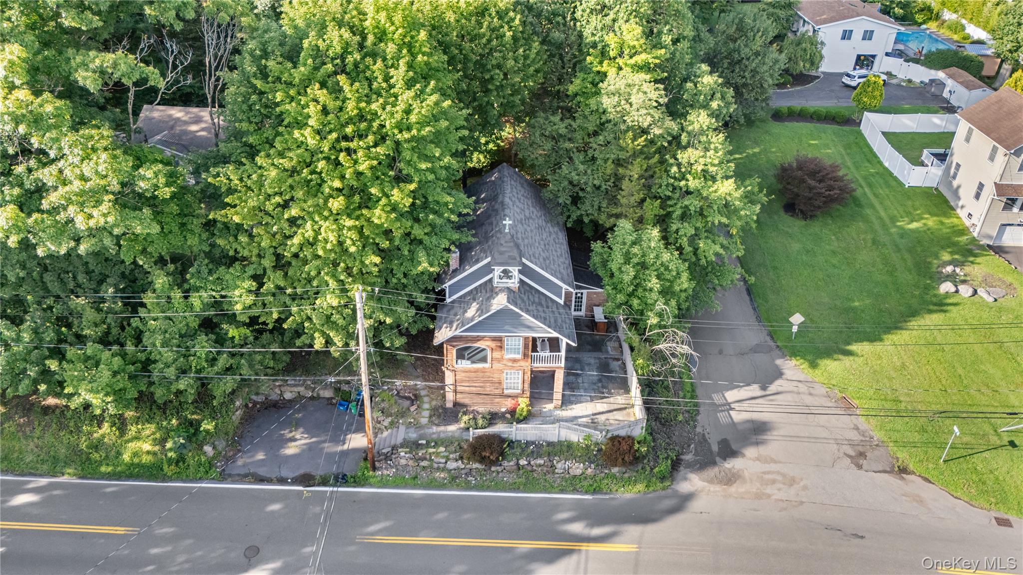 697 S Mountain Road – For Sale photo 27