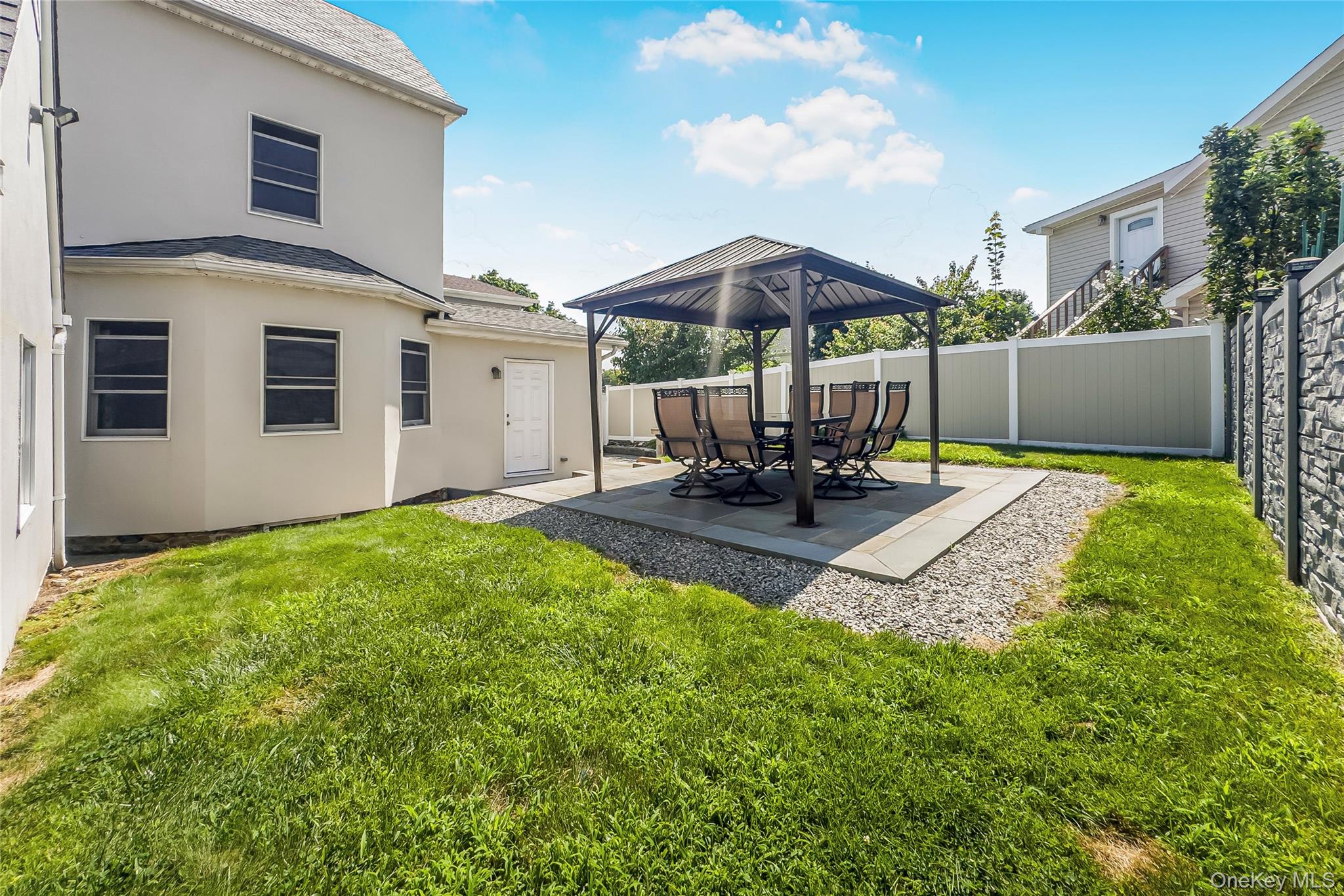 949 Mile Square Road – For Sale photo 14