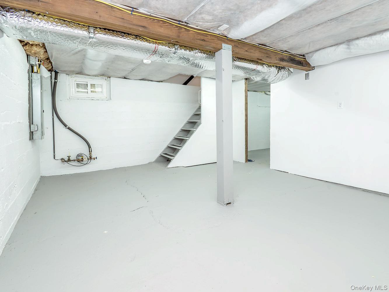 3 Ellison Street – For Rent photo 32