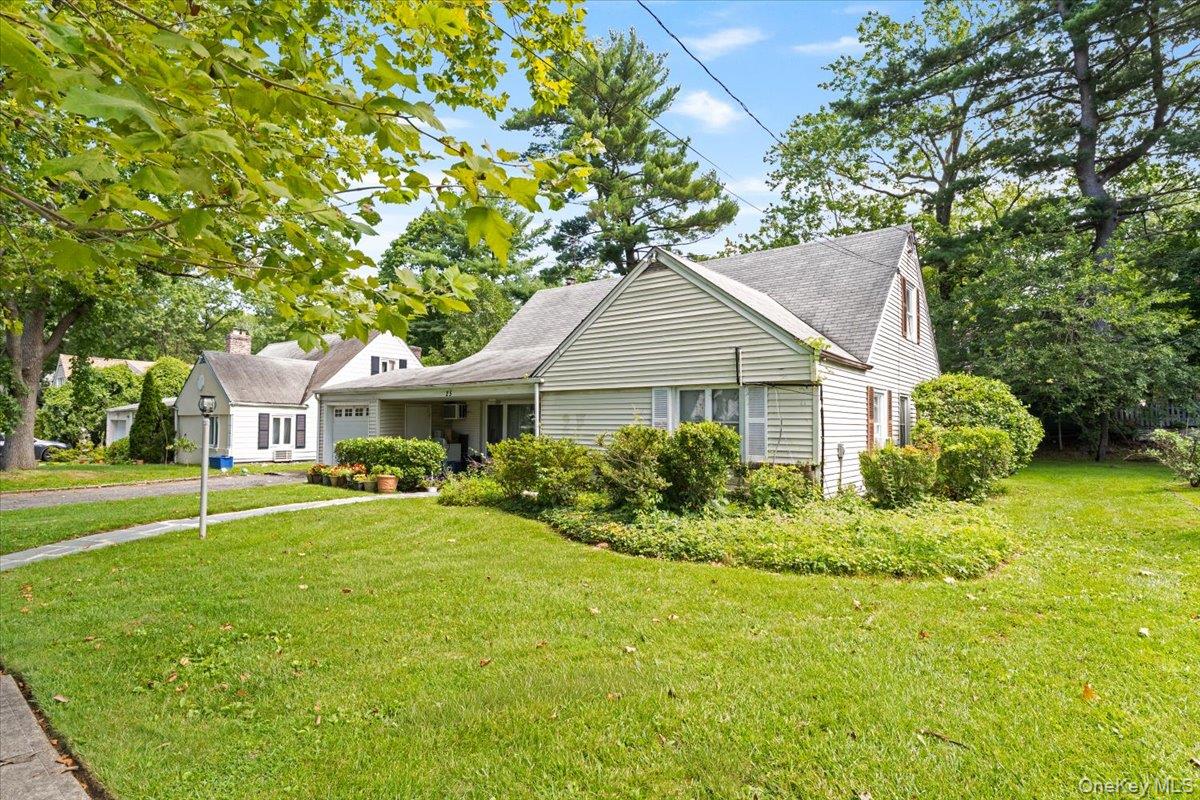 25 Bentley Road – For Sale photo 2