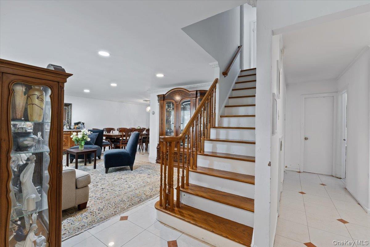 25 Bentley Road – For Sale photo 5