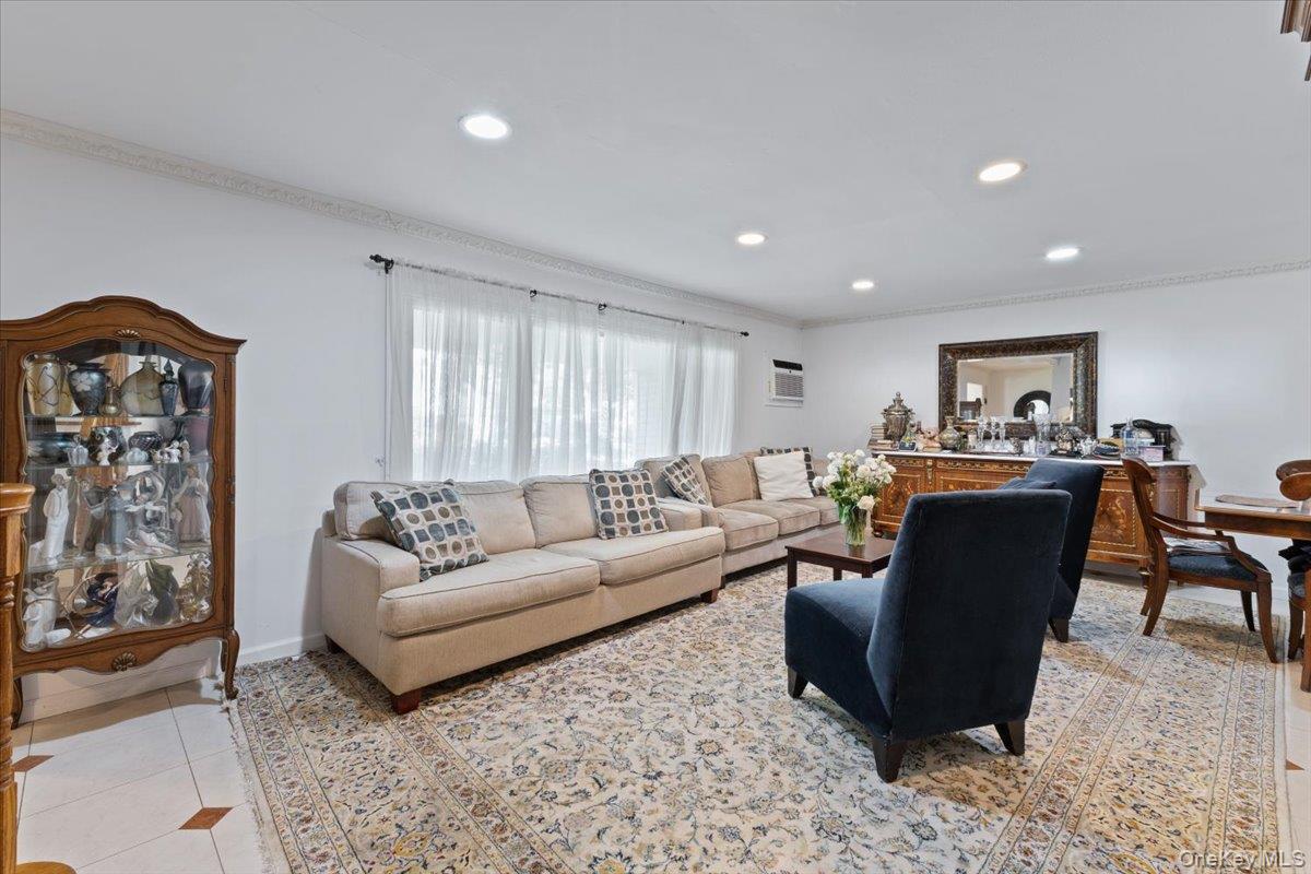 25 Bentley Road – For Sale photo 6
