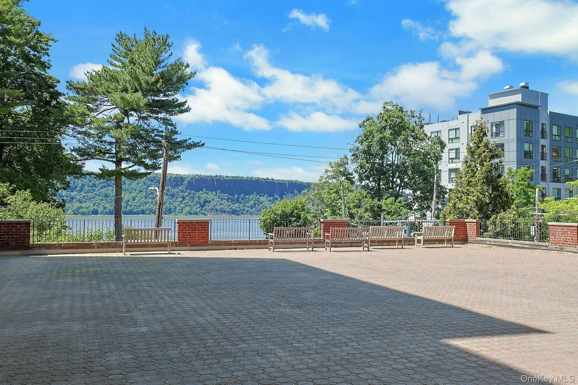 1 Hawley Terrace, Unit 2A photo 26
