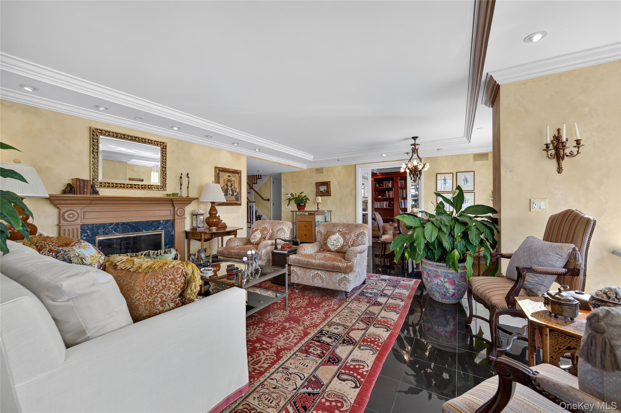 111 Cherry Valley Avenue, Unit PH4 photo 9