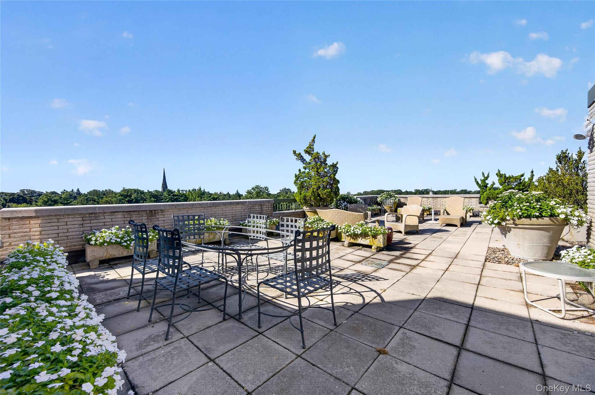 111 Cherry Valley Avenue, Unit PH4 photo 16