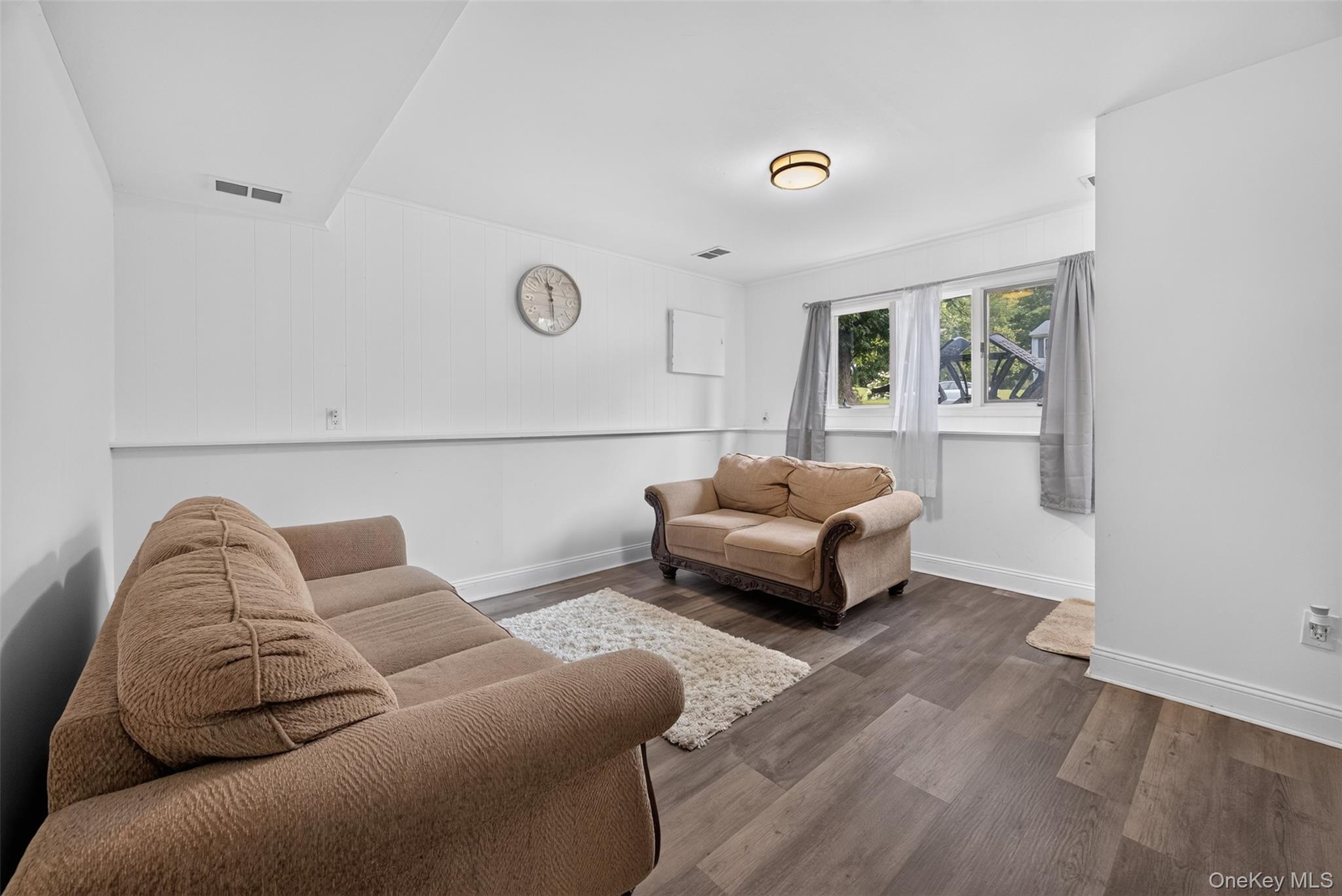 32 Surrey Road – For Sale photo 27