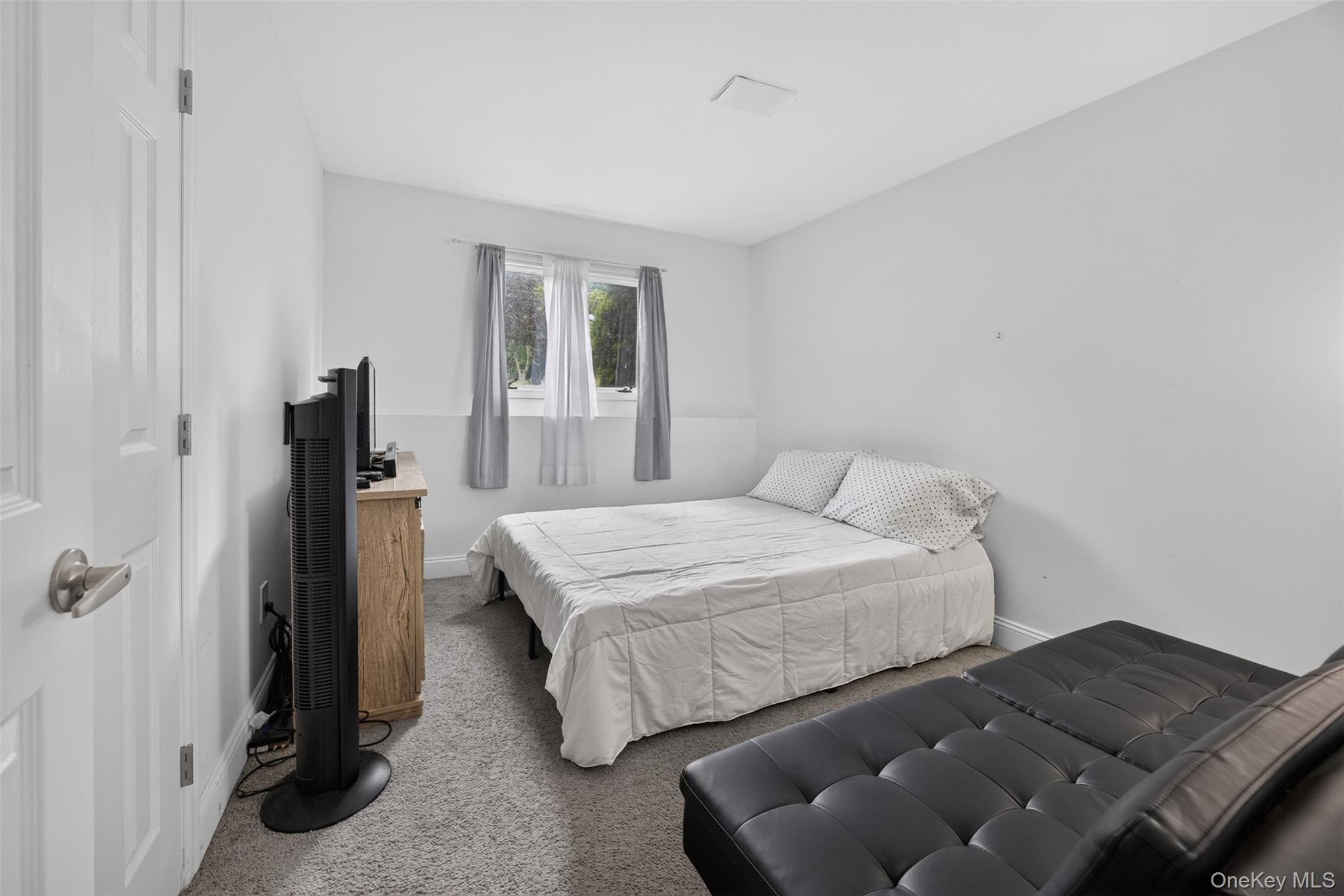 32 Surrey Road – For Sale photo 31