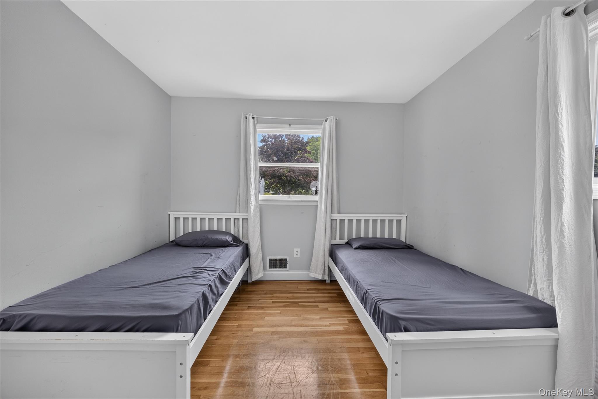 32 Surrey Road – For Sale photo 23