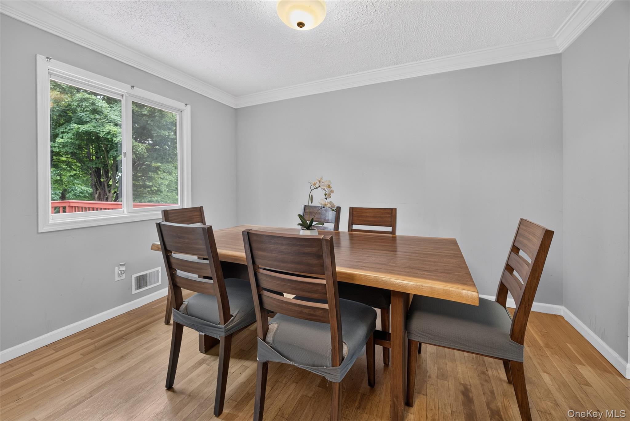32 Surrey Road – For Sale photo 11