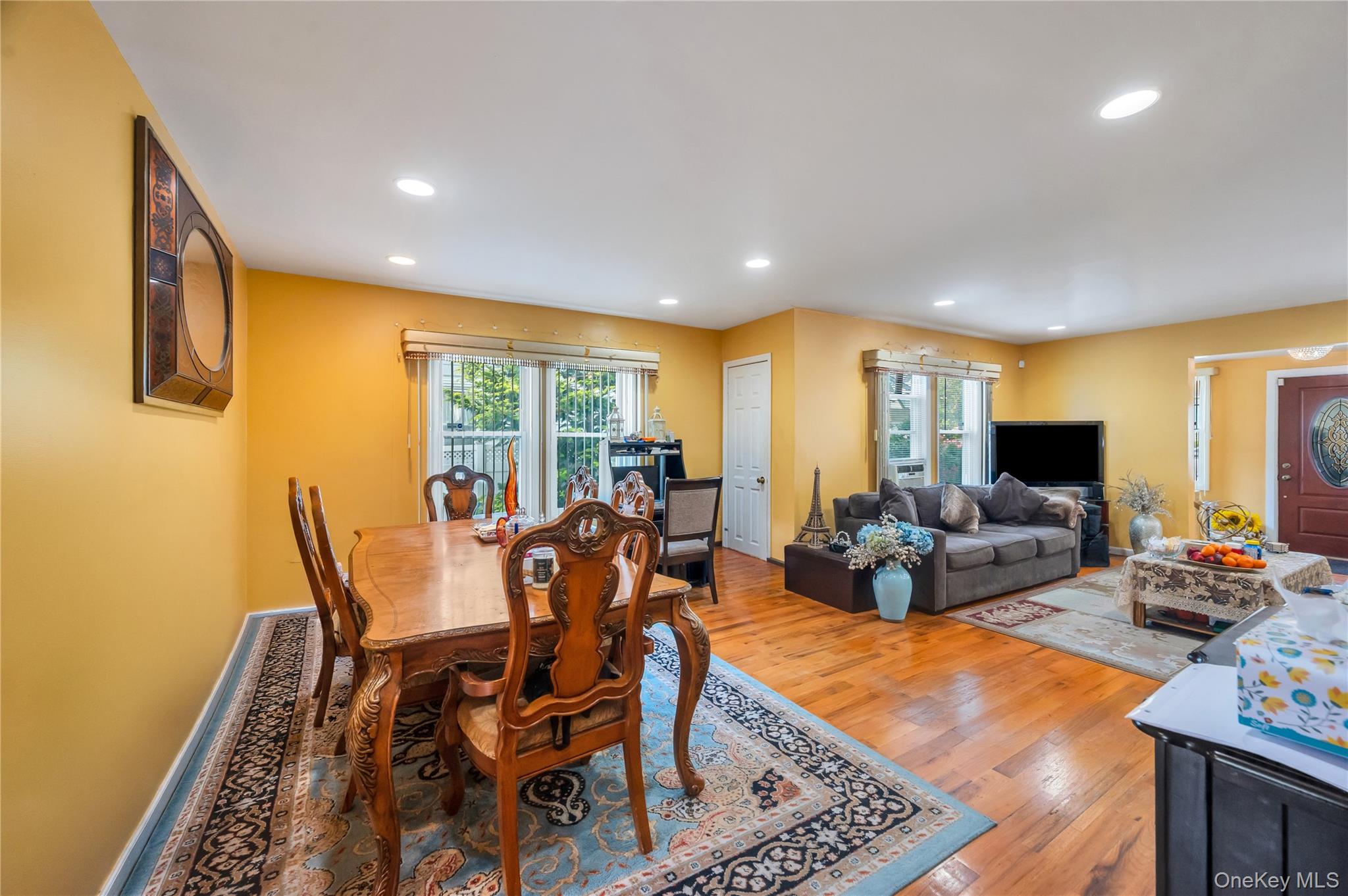 220-16 107th Avenue – For Sale photo 9