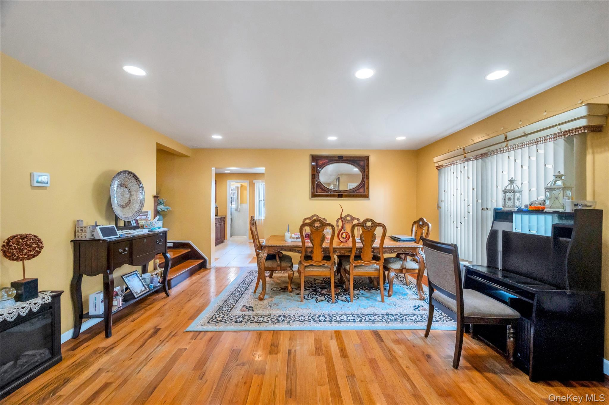 220-16 107th Avenue – For Sale photo 8