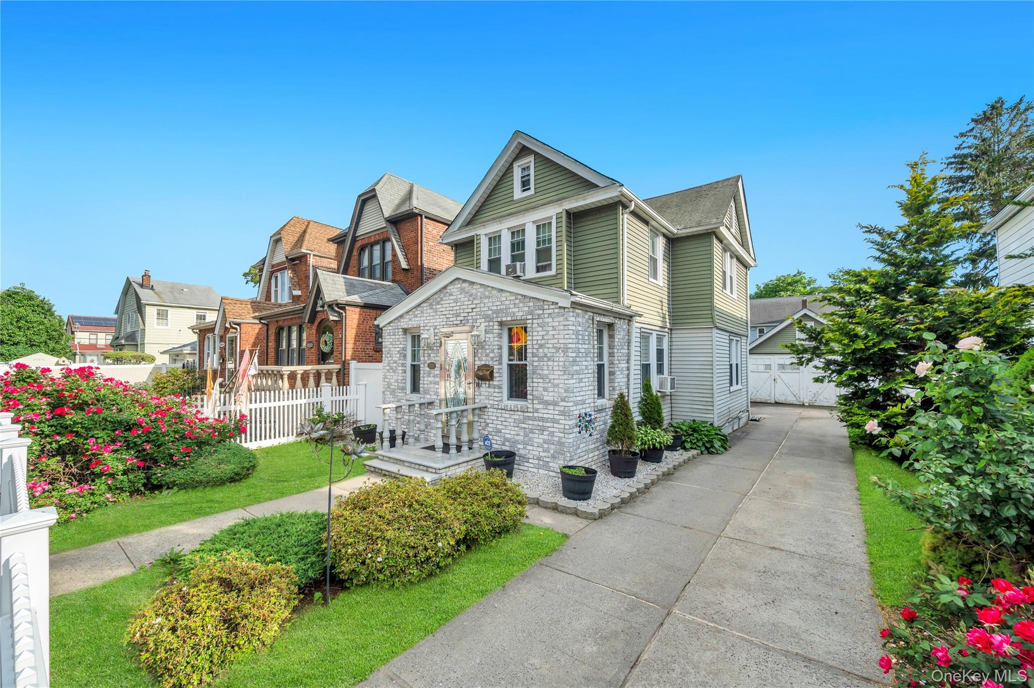 220-16 107th Avenue – For Sale