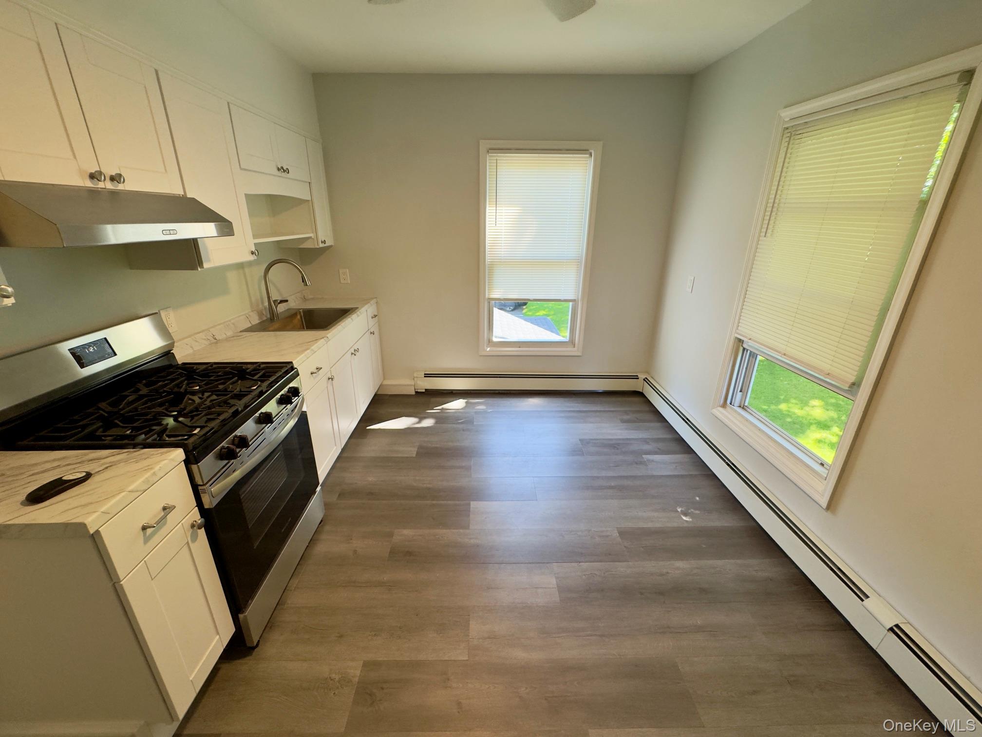 130 Mahopac Avenue, Unit 4 photo 3