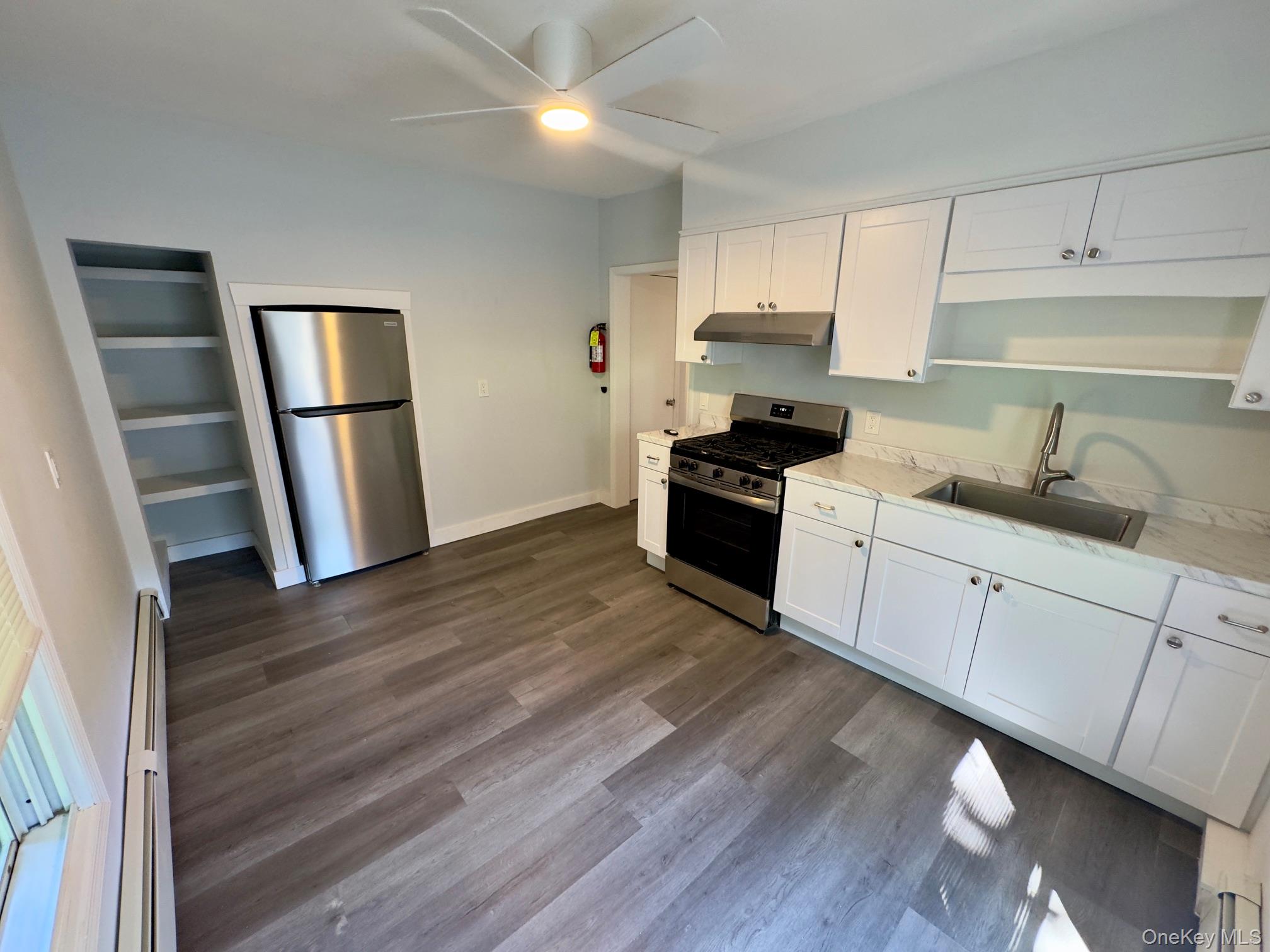 130 Mahopac Avenue, Unit 4 photo 4