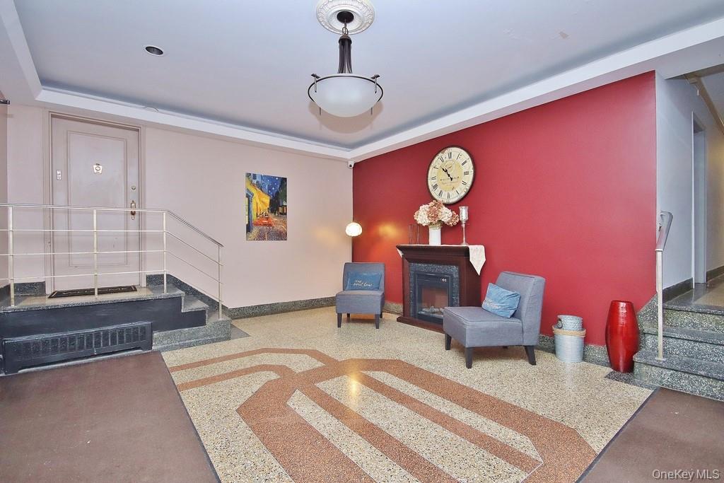 95 Sedgewick Avenue, Unit 4E photo 32